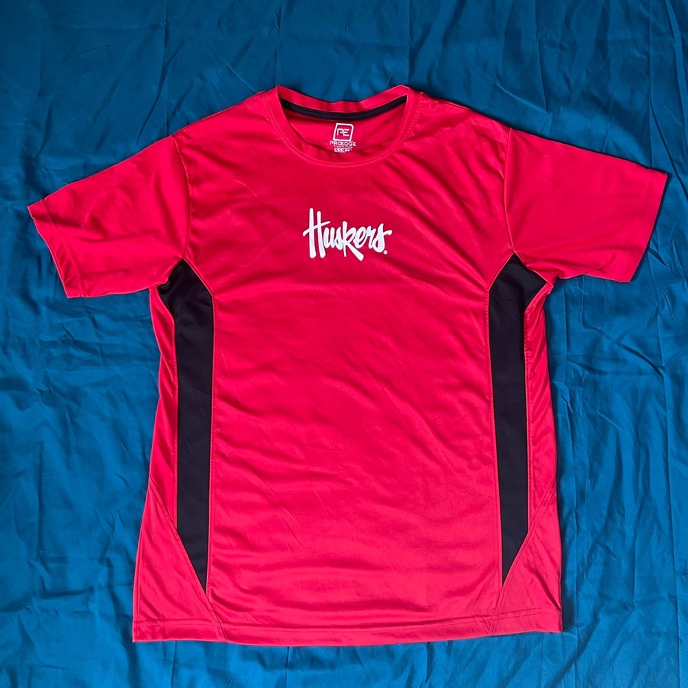 Pro Edge Nebraska Huskers T-shirt